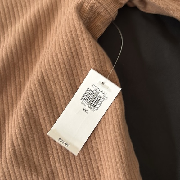 Tan bodysuit Old Navy XXL - Picture 3 of 7